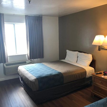 Ameri-Stay Inn & Suites كليرفيلد المظهر الخارجي الصورة